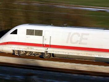 Braust der ICE künftig mit Tempo 230 durch den Hauptsmoorwald? Wohl eher nicht: Die Pläne der Bahn für die Ostumfahrung scheinen zu wackeln. Foto:dpa