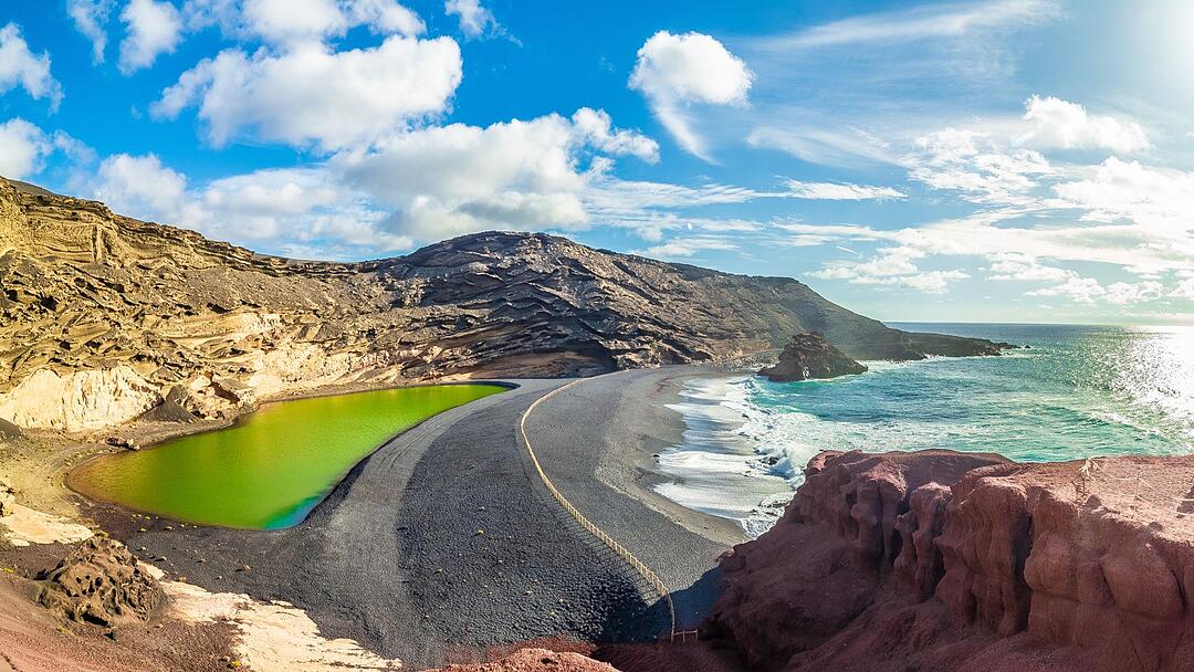 Lanzarote – einzigartige Vulkanlandschaft