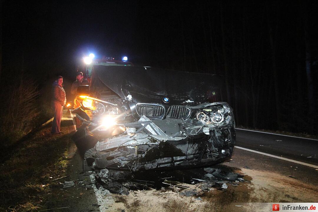 Zwei Verletzte nach Frontalzusammenstoß