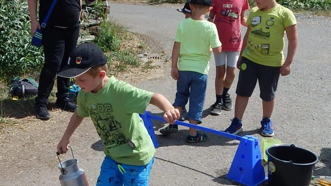 Milchkannen-RennenHorst Wunner