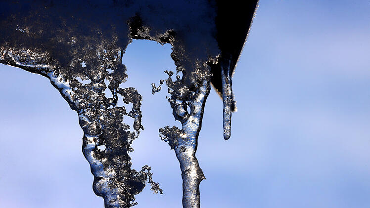 Eis, Eiszapfen, Kälte, Frost