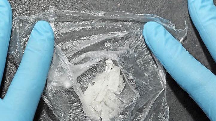 Crystal-Speed ist eine synthetische Droge, die extrem schnell abhängig macht. Foto: Archiv/Michael Gründel