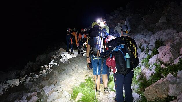 Ersch&ouml;pfter Wanderer zur&uuml;ckgelassen