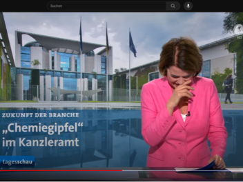 Susanne Daubner bekommt hartn&auml;ckigen Lachanfall w&auml;hrend der Nachrichten