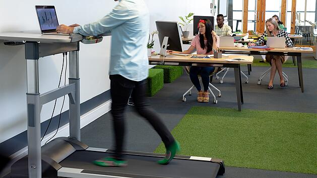 Walking Pad, Arbeiten, gesund, fit