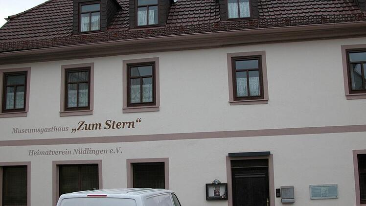 Die Wohnungen im Obergeschoss sollen künftig nicht mehr genutzt werden beschloss der Gemeinderat.Ewald Kiesel