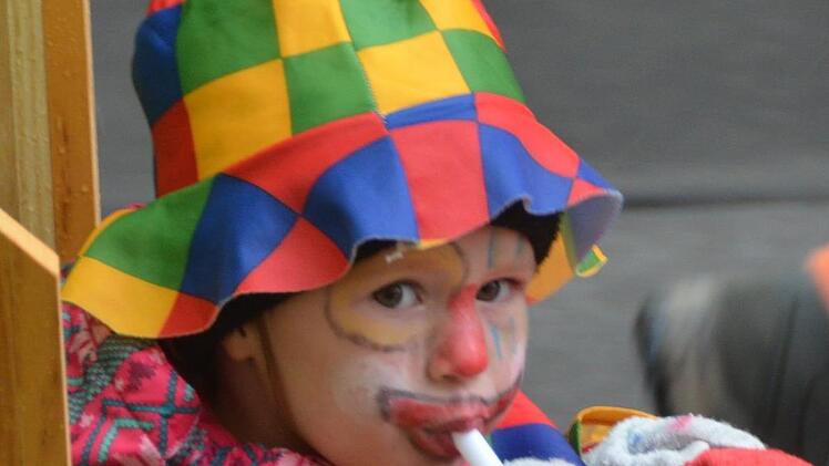 Eindrücke vom Steinacher Faschingszug. Foto: Peter Rauch