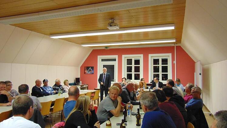 Der Verkehr rund um Igensdorf war wesentliches Thema der Bürgerversammlung.Petra Malbrich