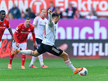1. FC Kaiserslautern - 1. FC Nürnberg
