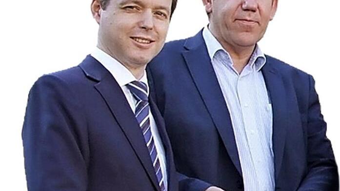 Das Archivbild zeigt Thomas Silberhorn (l.)  und Andreas Schwarz bei einem gemeinsamen  Pressetermin.PR