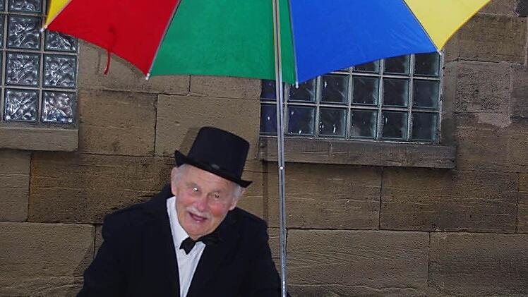 Horst Frenzel sammelte für die Lebenshilfe Kronach.  Foto: Heike Schülein
