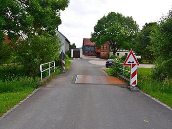 Der Gemeinderat hat am Montag mehrheitlich beschlossen, die Brücke über den Sulzbach durch eine Verrohrung zu sanieren. Foto: Gabi Arnold