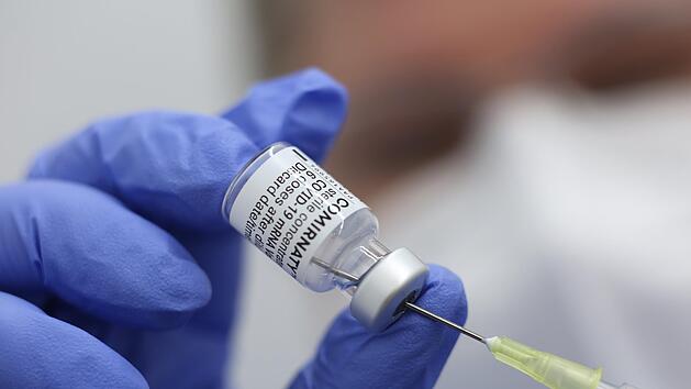 Auch Haus&auml;rzte impfen jetzt gegen Corona.