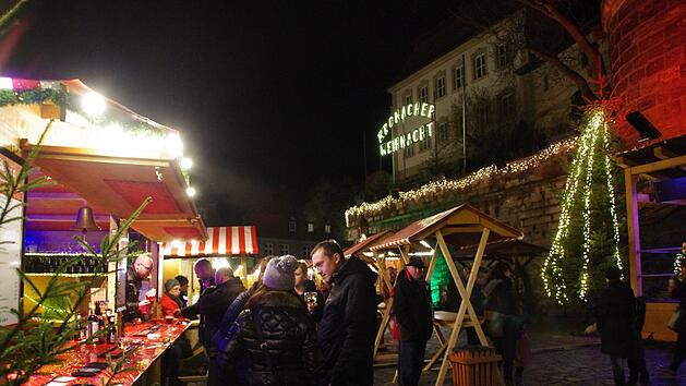 Die Vorbereitungen f&uuml;r die Kronacher Weihnacht laufen auf Hochtouren. Foto: Marco Mei&szlig;ner/Archiv
