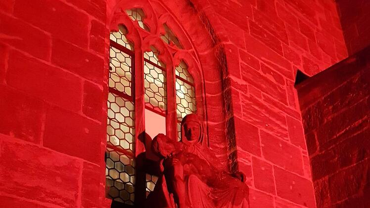 Nach der Hinrichtung: Die Pietà an der Stadtpfarrkirche
