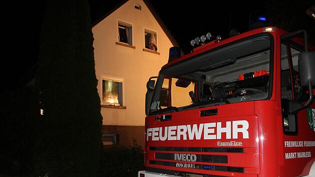 Mitten in der Nacht brach in Schwarzach ein Brand aus. Foto: Sonny Adam