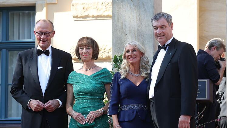 Ehepaare Merz und S&ouml;der in Bayreuth
