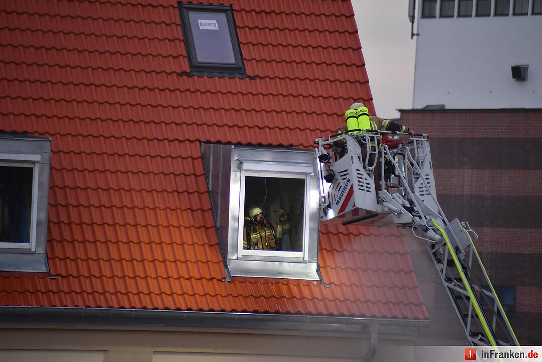 Dachstuhlbrand in der Geisfelder Straße in Bamberg
