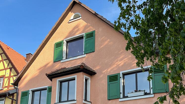 Ebermannstadt: Kultkneipe "Bierbrunnen" hat neue Betreiberin - "Ein Stück Nostalgie wiederbelebt"