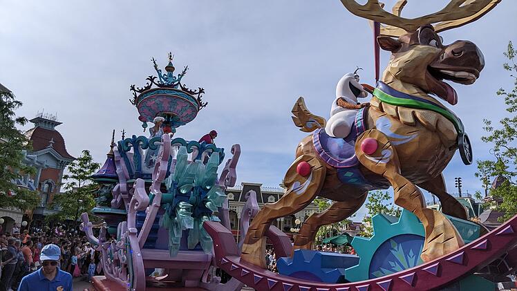 Disneyland Paris: Wie viele Tage braucht man? 5 Tipps für den ersten Besuch