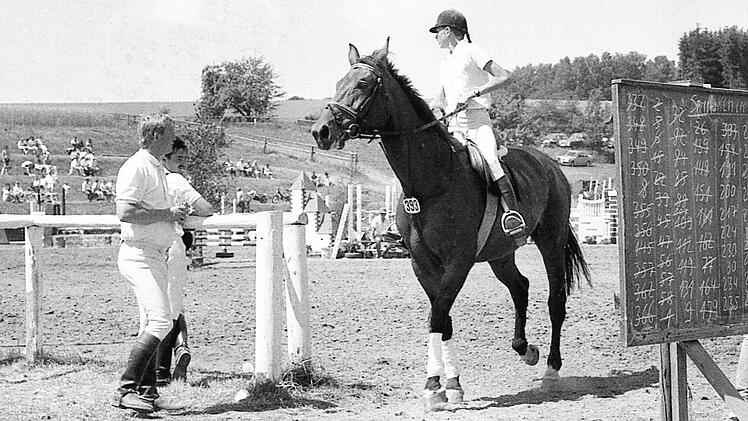Impressionen vom Reitturnier in Detter 1988.
