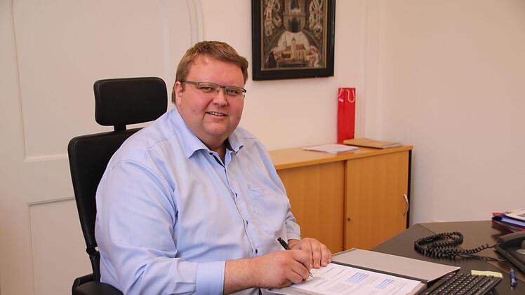 2. Bürgermeister Andreas Trägner vertritt derzeit Bürgermeister Michael Kastl. Er lobt die gute Zusammenarbeit und das gute Klima, das jetzt herrscht. Foto: Thomas Malz