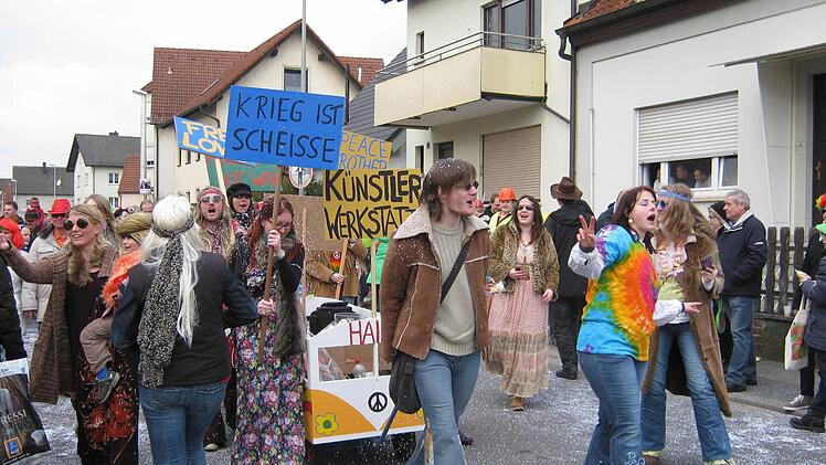 Die Hippies der Künstlerwerkstatt wollen sich so etwas gar nicht erst vorstellen.