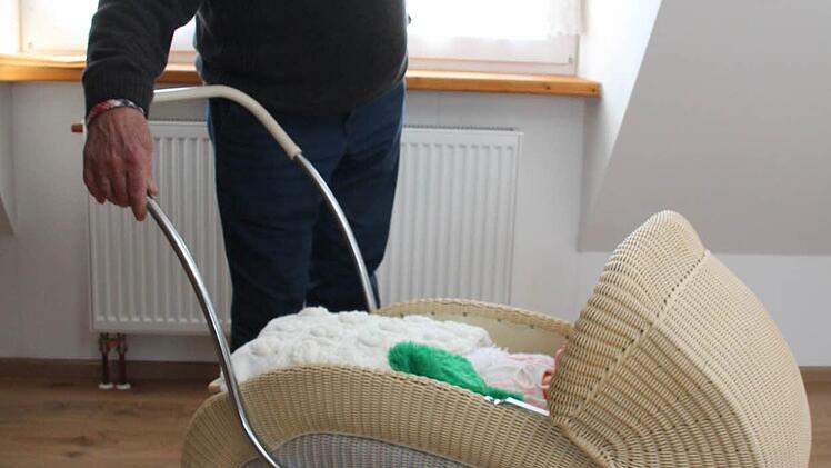 Das letzte Exemplar der Kinderwagen, die es bei Hempfling zu kaufen gab. Foto: Matthias Beetz