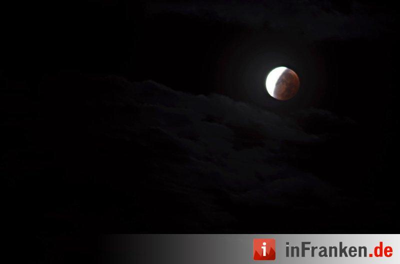 Leserfotos: Blutmond über Franken