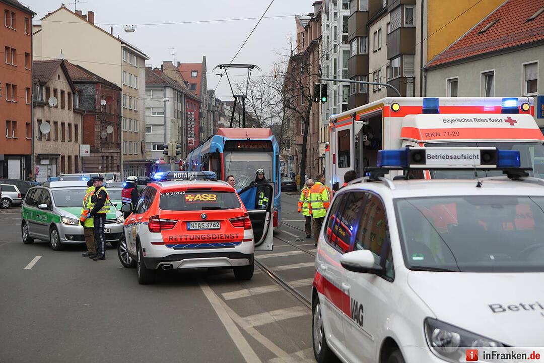 Tödlicher Unfall: Frau in Nürnberg von Straßenbahn erfasst
