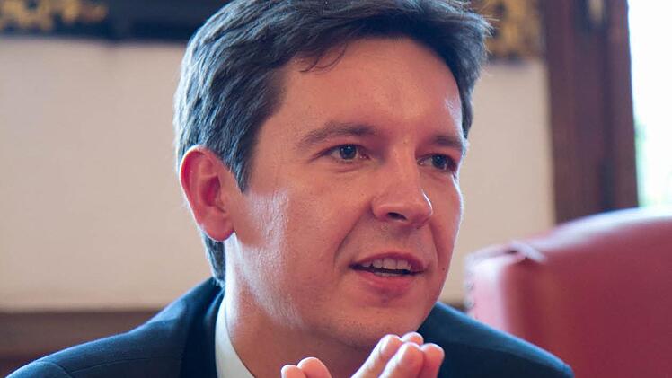 Viktor Naumann, der neue Forchheimer Wirtschaftsförderer.