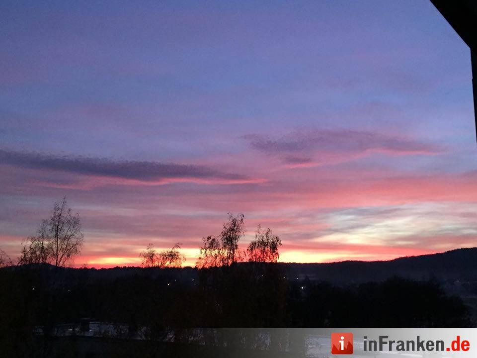 Abendrot vom 8.11.2015 - Die Bilder unserer Leser