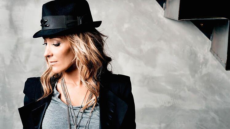 Stimmgewaltig wie Janis Joplin - so klingt Shelly Bonet. Davon können sich die Fans am 24. April im "TECnet Zentrum" in Burkersdorf überzeugen. Foto: privat