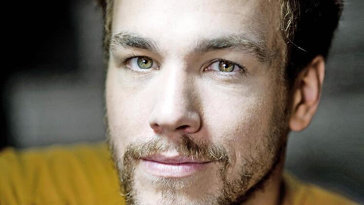 Der Comedian Jan van Weyde gastiert im Februar mit "Rubbeldiekatz"