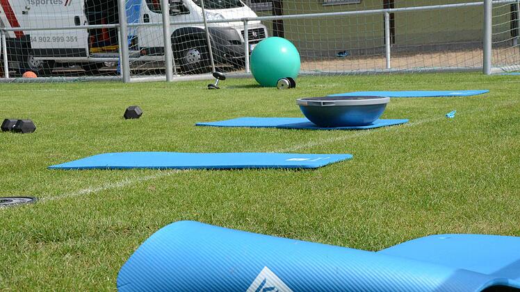 Das Equiment wurde von Getafe aus in einem Kleinbus nach Bad Bocklet gebracht.