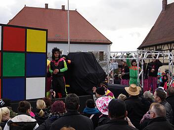 Als kreativste Teilnehmer wurde der Neighbourclub aus Priegendorf ausgezeichnet. Sein Thema: "80er Jahre". Fotos: Johannes Michel