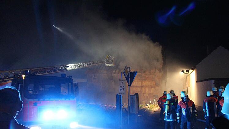 Brand in Oberleichtersbach. Foto: Sebastian Schmitt-Mathea