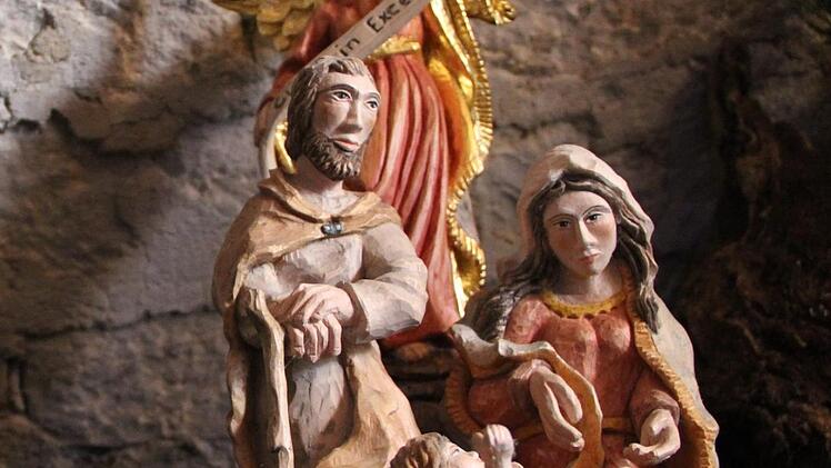Die Weihnachtsgeschichte inspieriert den Schnitzer Herbert Seith.