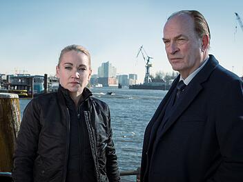 Sarah Kohr (Lisa Maria Potthoff) und Oberstaatsanwalt Anton Mehringer (Herbert Knaup) wundern sich &uuml;ber die pl&ouml;tzliche R&uuml;ckkehr eines Kronzeugen.