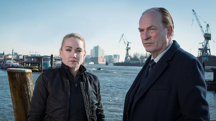 Sarah Kohr (Lisa Maria Potthoff) und Oberstaatsanwalt Anton Mehringer (Herbert Knaup) wundern sich &uuml;ber die pl&ouml;tzliche R&uuml;ckkehr eines Kronzeugen.