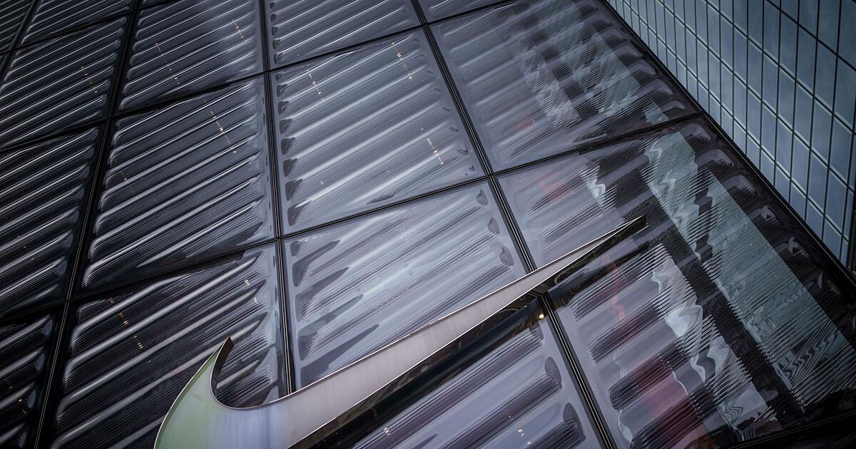 Ermittlungen-gegen-Nike-wegen-Benachteiligung-Wei-er