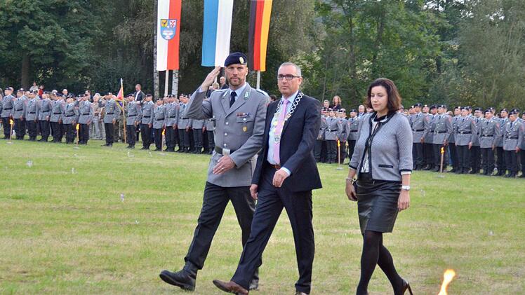Das Abschreiten der Front Foto: Kathrin Kupka-Hahn