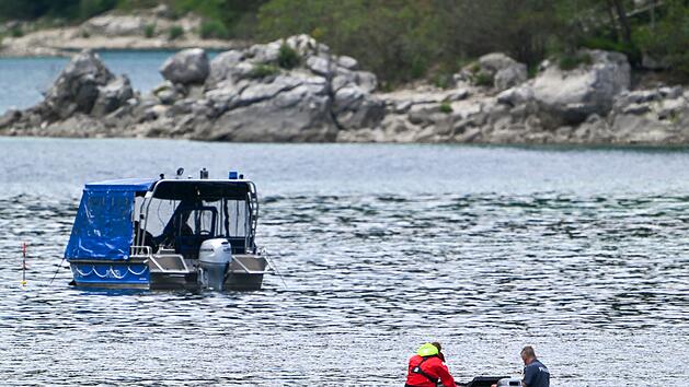 Badeunfall mit zwei Vermissten auf dem Eibsee