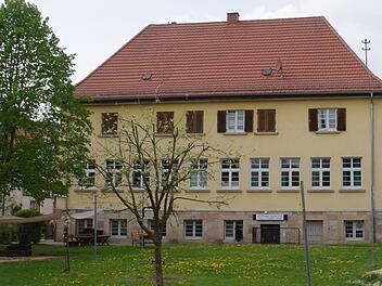 Der Kindergarten in Kothen ist in der alten Schule untergebracht. Bei einem Bürgerentscheid sprach sich die Bevölkerung gegen einen Umbau des Gebäudes für die Betreuung von Krippenkindern aus. Foto: Archiv/Stephanie Elm