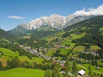 In herrliche Natur eingebettet ist Mühlbach am Hochkönig. Der Urlaubsort muss derzeit allerdings auf Gäste verzichten.hochkoenig-at