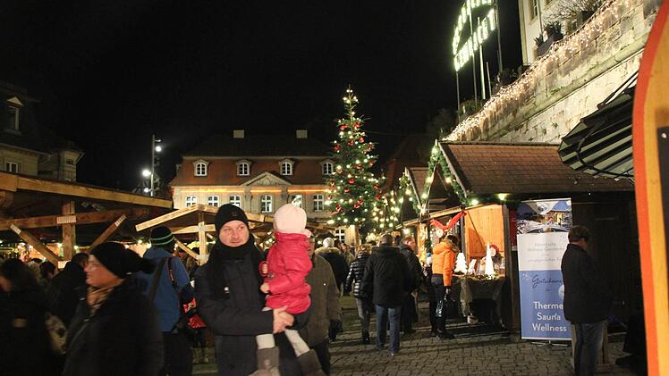 Kronacher Weihnachtsmarkt Foto: Friedwald Schedel