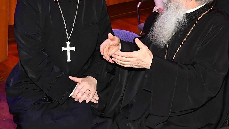 Auch Bischof Serafim von der rumänisch-orthodoxen Kirche war zu Gast.