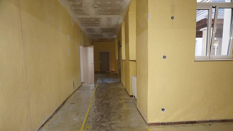 Im Erdgeschoss des Klosterbereichs muss noch ein bisschen gearbeitet werden. Foto: Marion Eckert