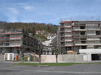 Blick von der Ernst-Putz-Straße auf den Neubau von Haus Waldenfels in Bad Brückenau Foto: Ulrike Müller