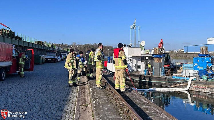 Bamberger Hafen: &Ouml;lfilm sorgt f&uuml;r ABC-Einsatz - "Ma&szlig;nahmen eingeleitet"